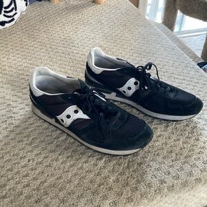 Men’s size 14 Saucony shoes, shadow